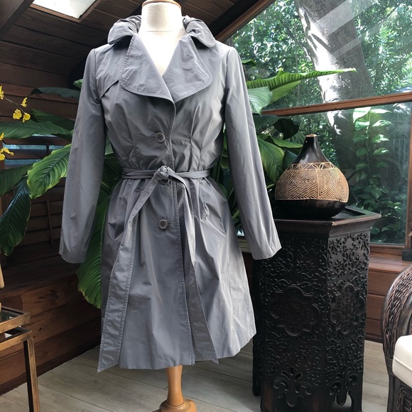 Banana Republic Jackets & Blazers - Banana Republic Trench Coat
